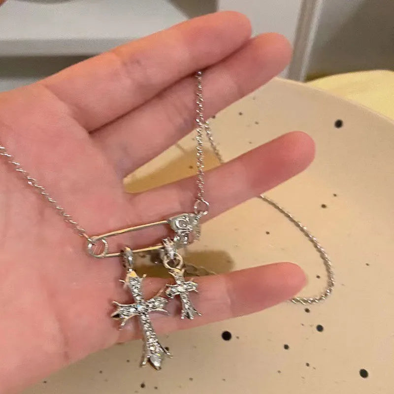 Loréno Chrome Paperclip Necklace