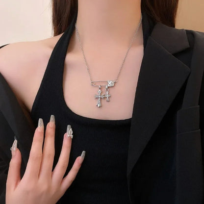 Loréno Chrome Paperclip Necklace